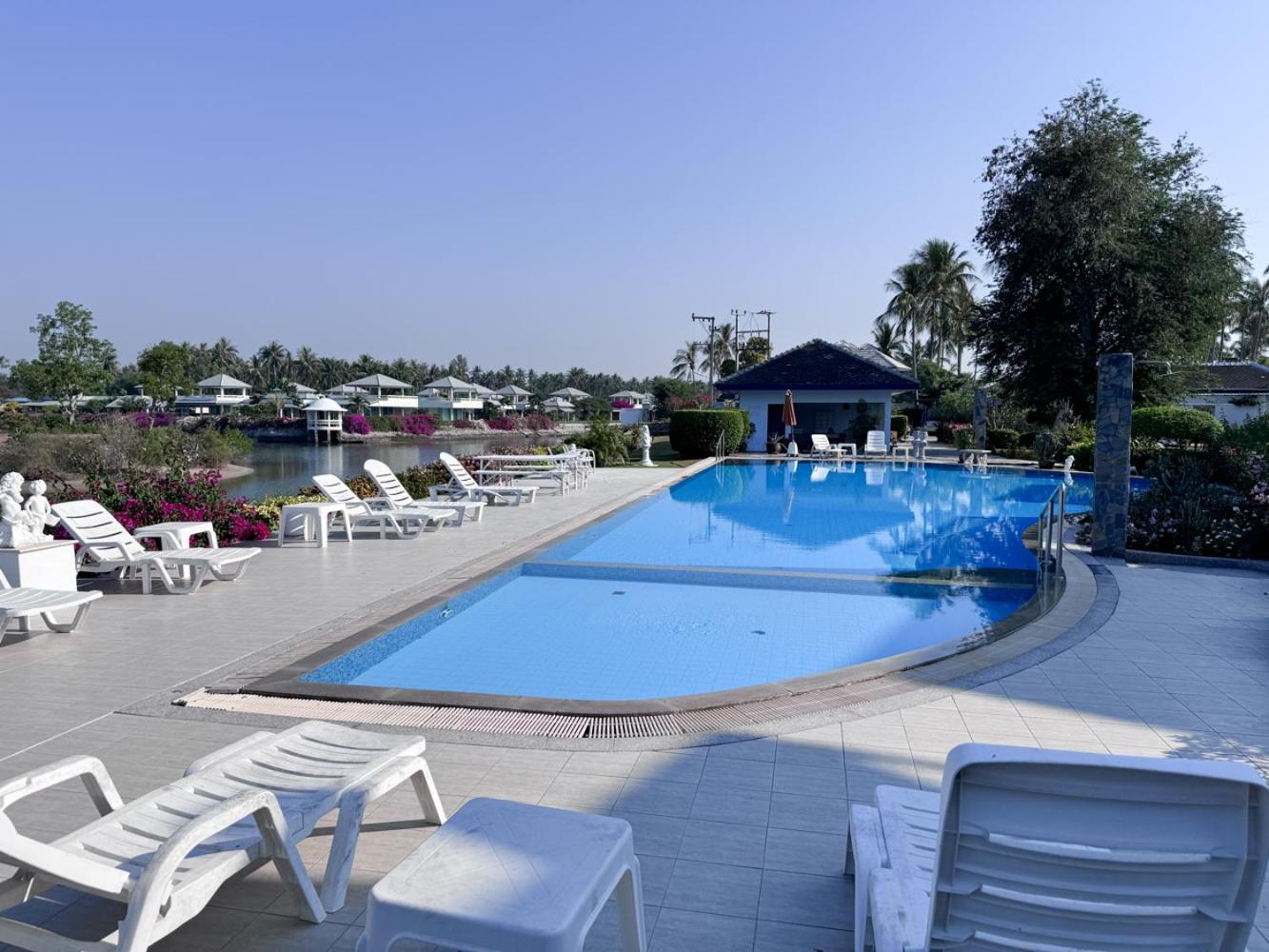 Absolute Beachfront Villa บ้านห้วยยาง ภายนอก รูปภาพ