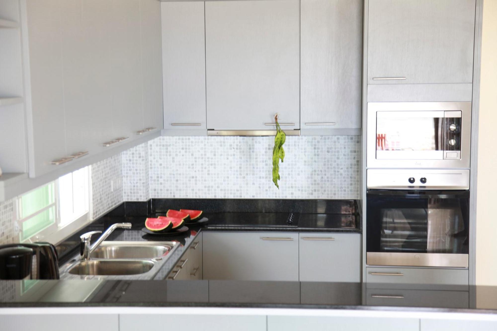 Absolute Beachfront Villa บ้านห้วยยาง ภายนอก รูปภาพ